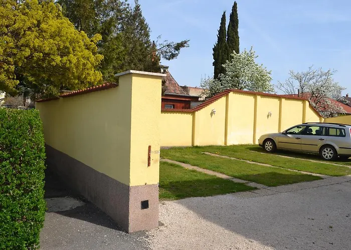 Kiskut Liget 3* Győr